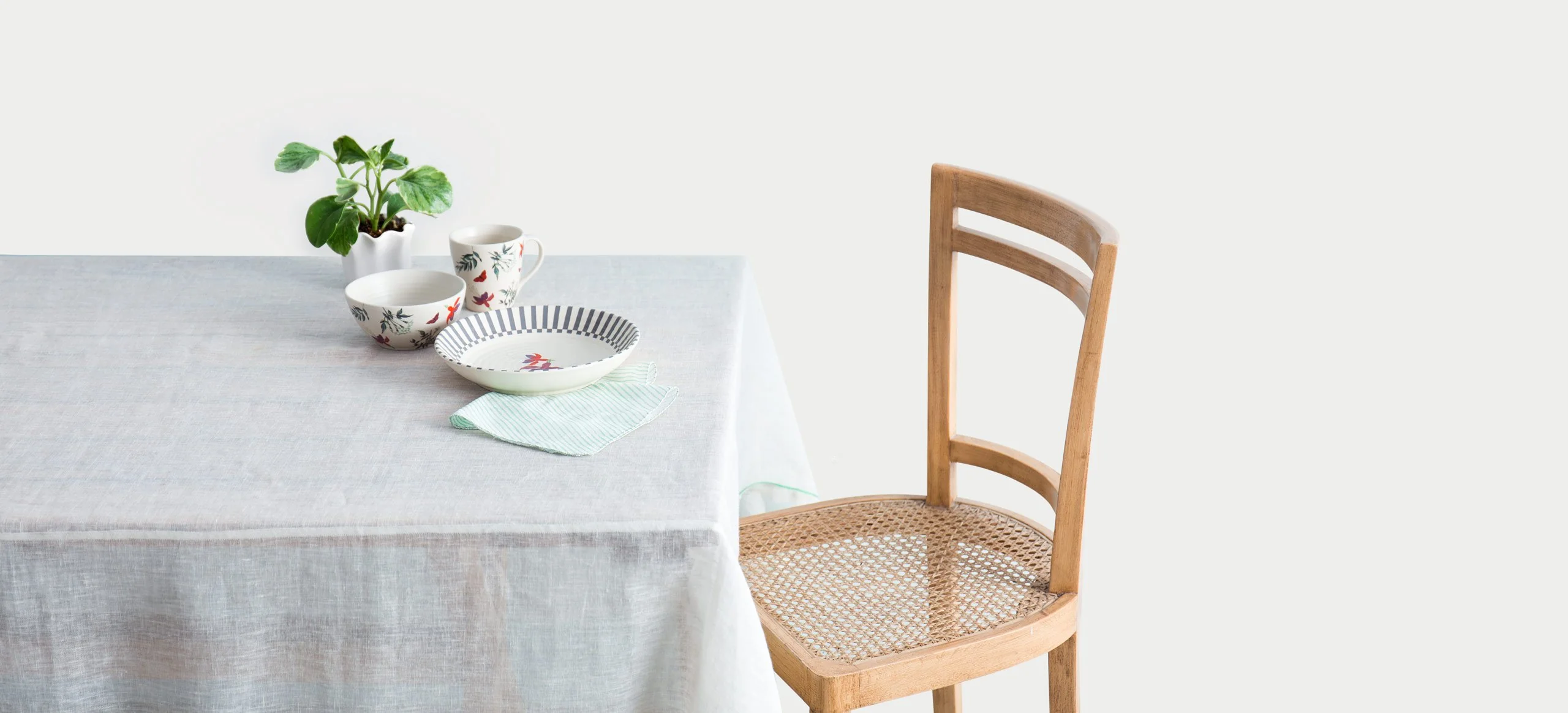 Verandah Classic Table Cloth Large - Ivory & Aqua - Image 2
