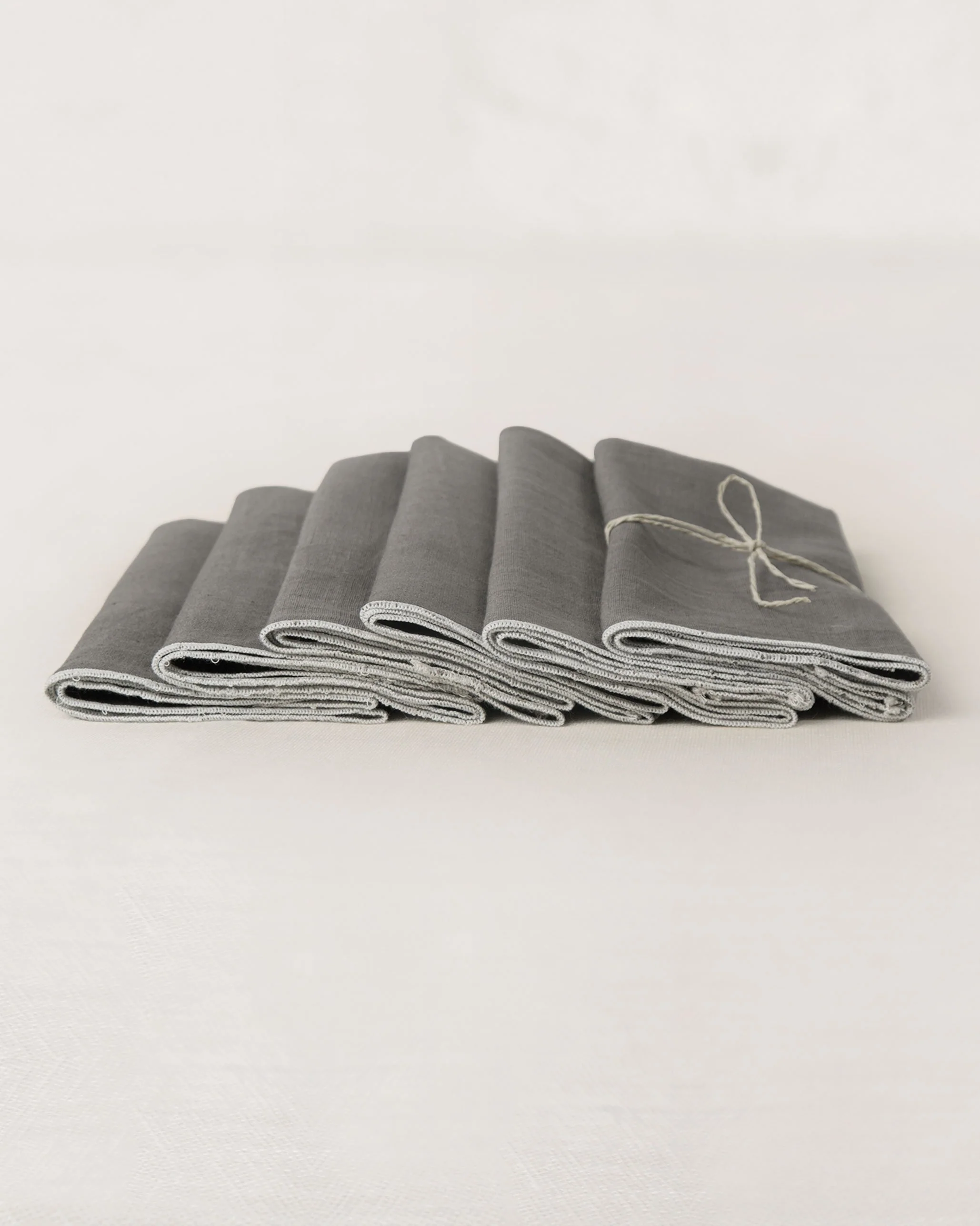 Verandah Dinner Napkins (Set of 6) - Charcoal & Ivory - Image 2
