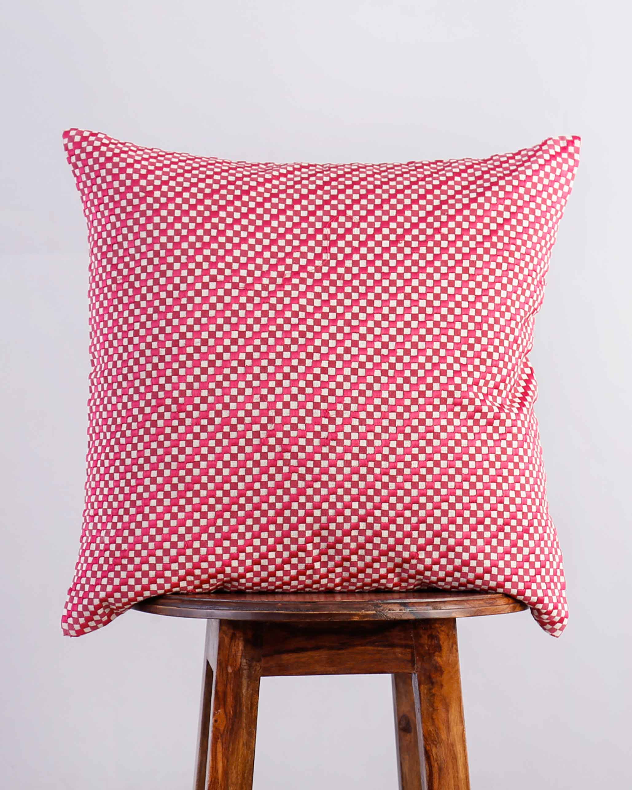 Verandah Lattice Cushion Cover - Fuchsia - Image 2