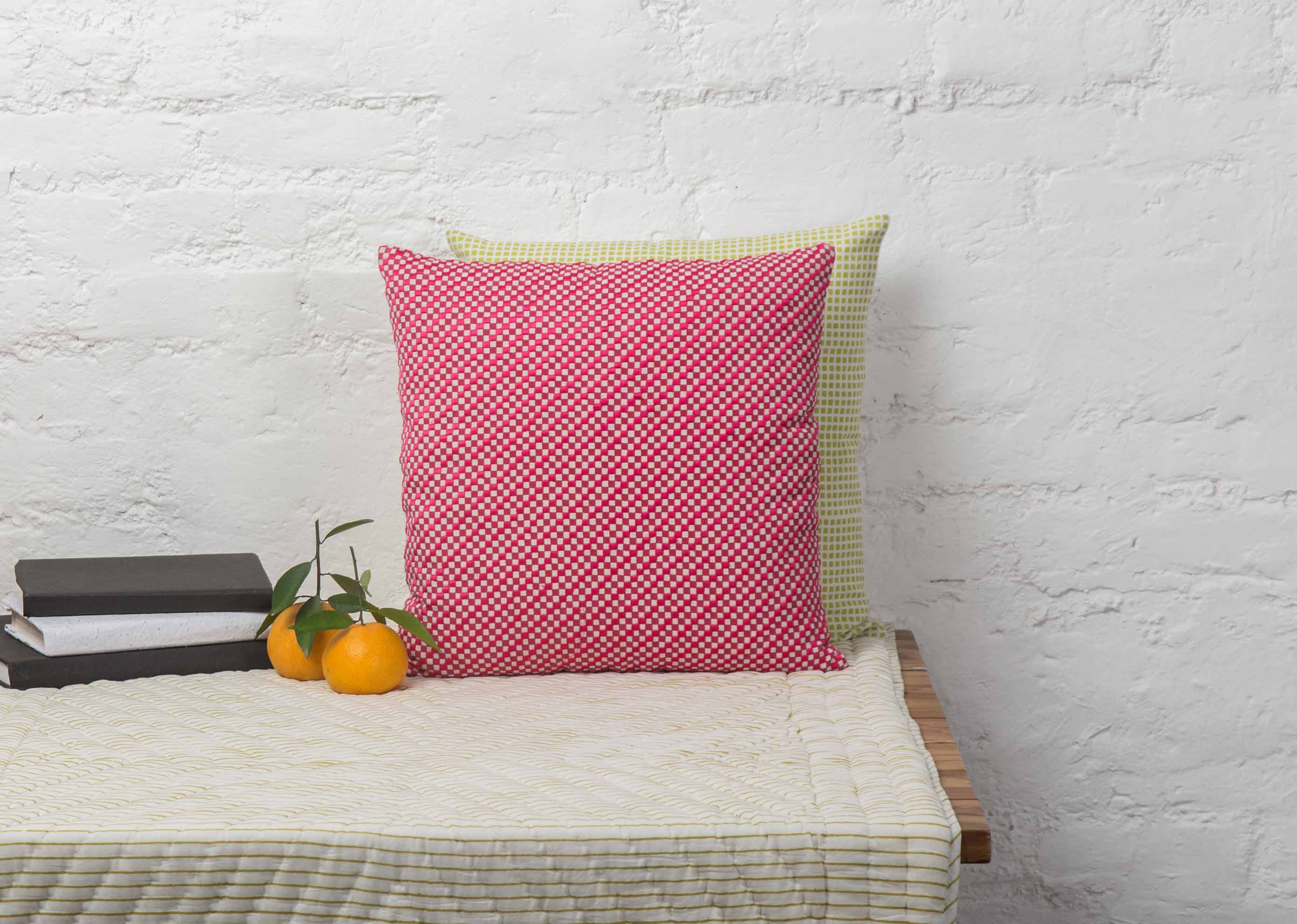 Verandah Lattice Cushion Cover - Fuchsia - Image 3