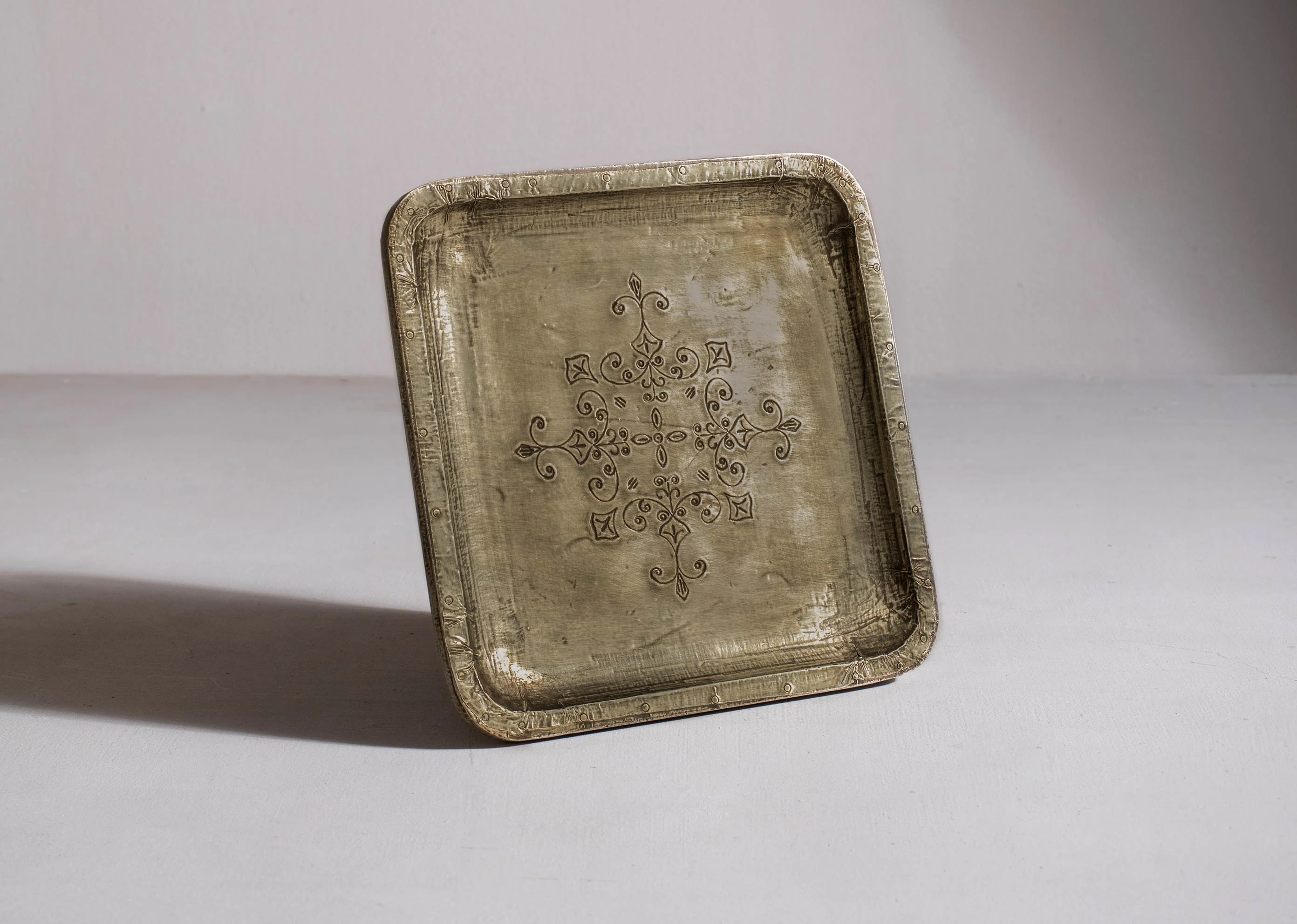 Vintage Tray - Image 3