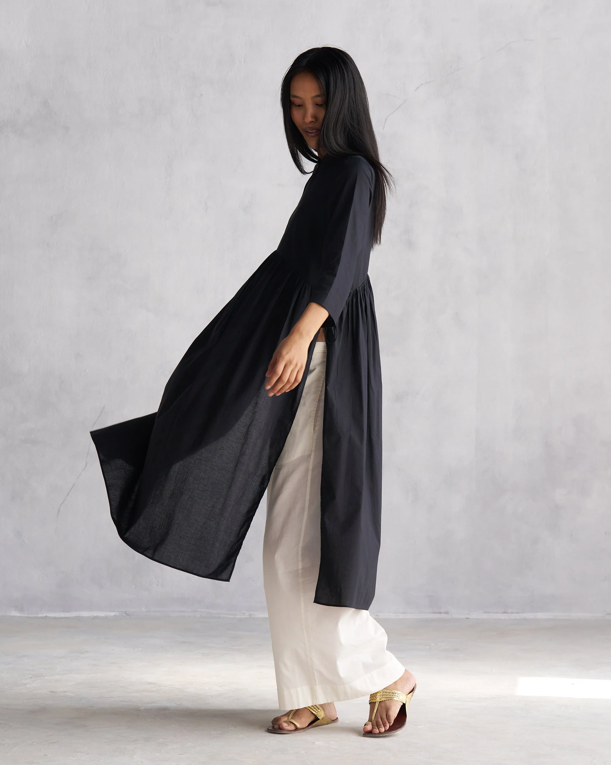 Waist Gathered Kurta - Black - Image 5