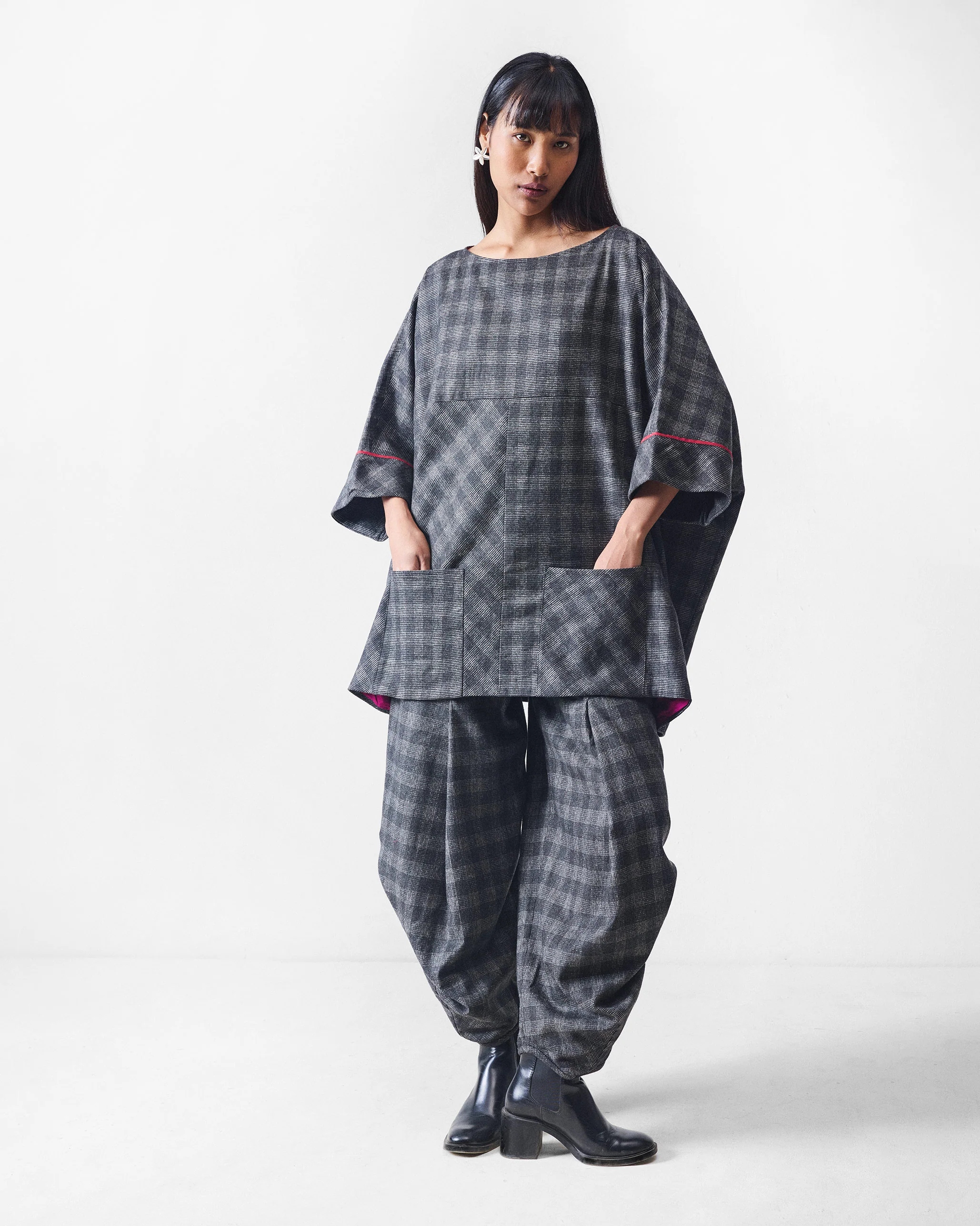 Fable Top - Black & Charcoal - Image 11