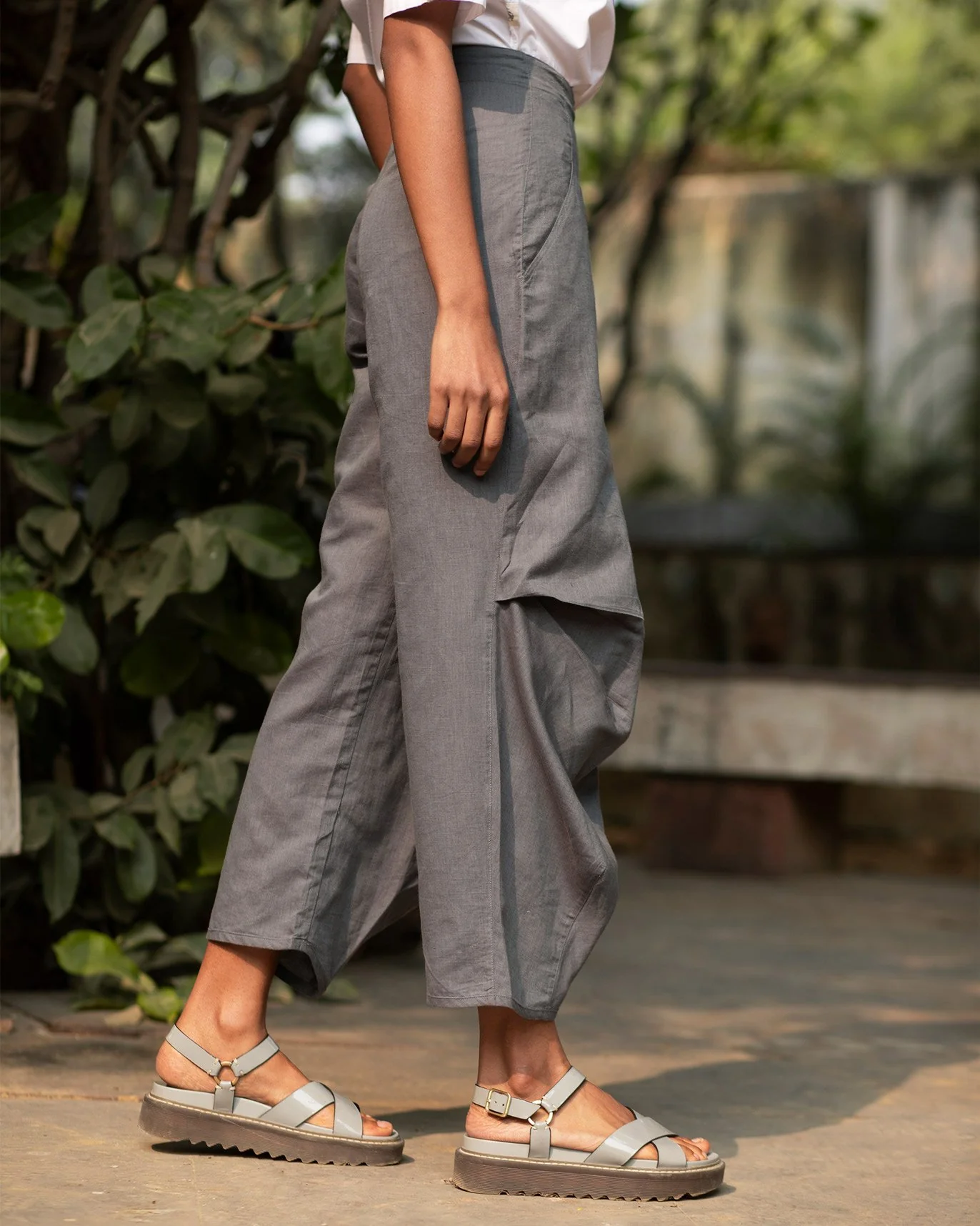 Weekend Trousers - Grey - Image 4