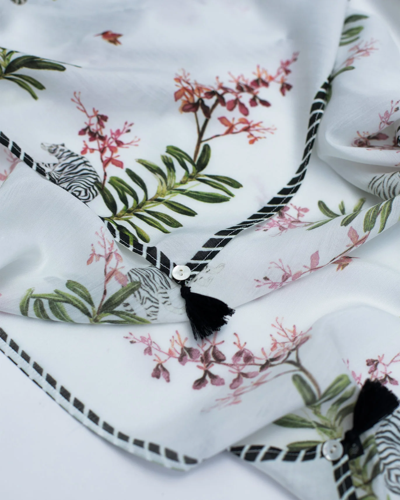 White Tiger Scarf - White - Image 2