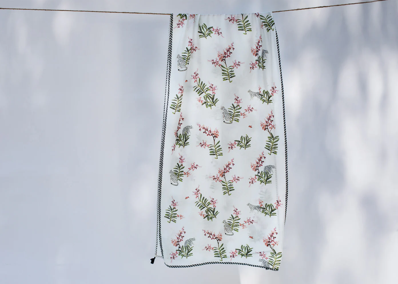 White Tiger Scarf - White - Image 3
