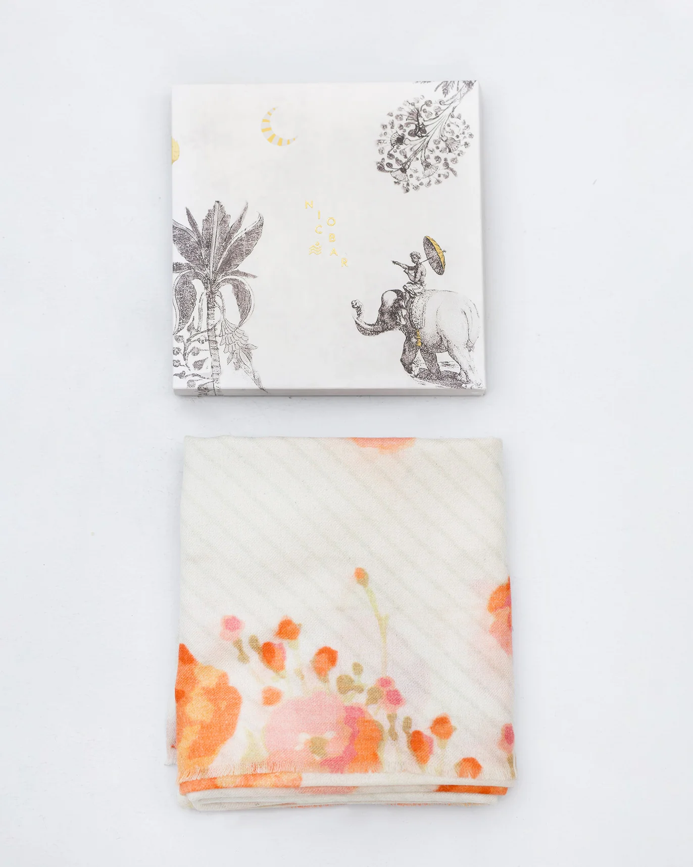 Winter Bloom Scarf - Ivory - Image 2