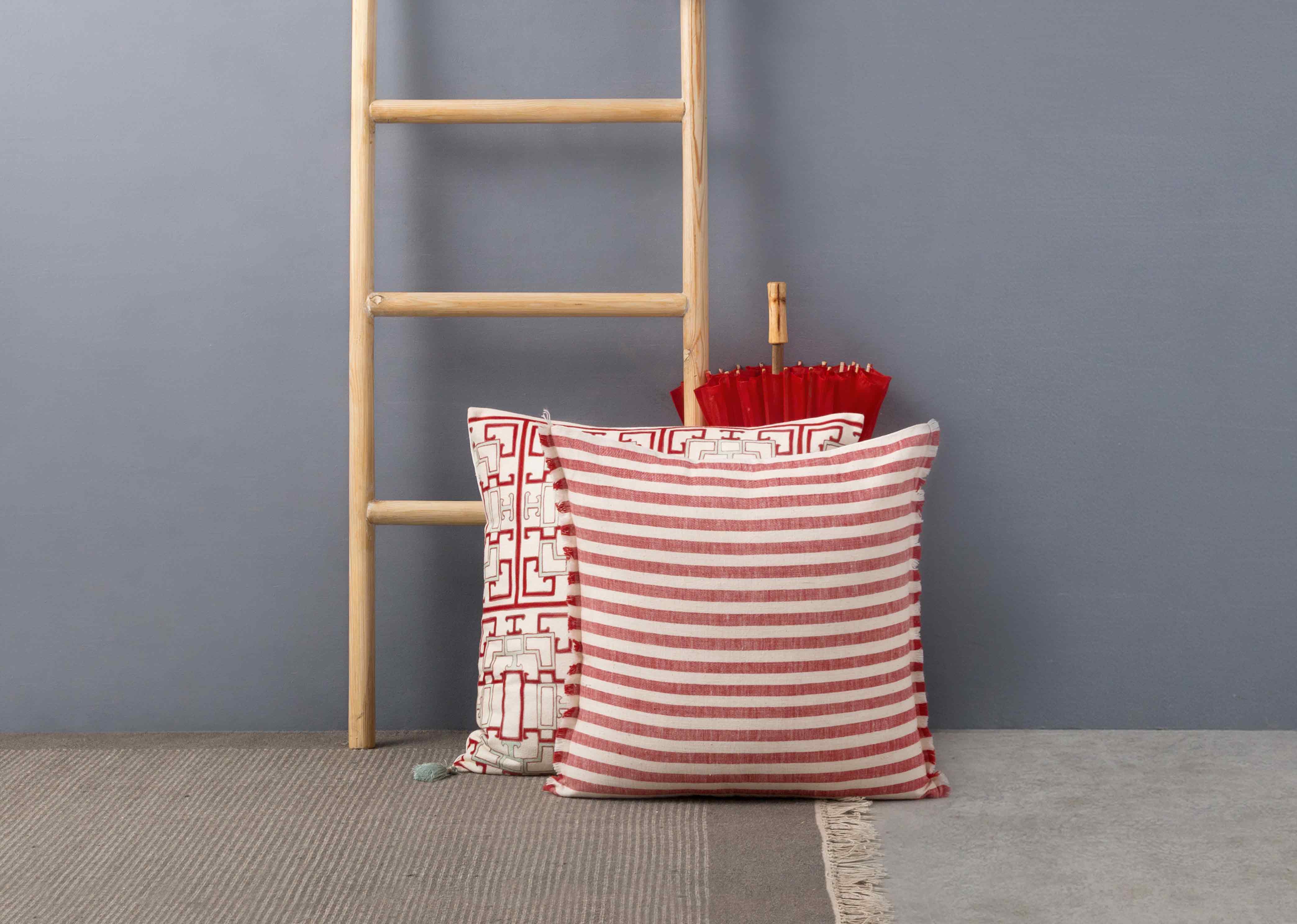 Yin Cushion Cover - Image 3