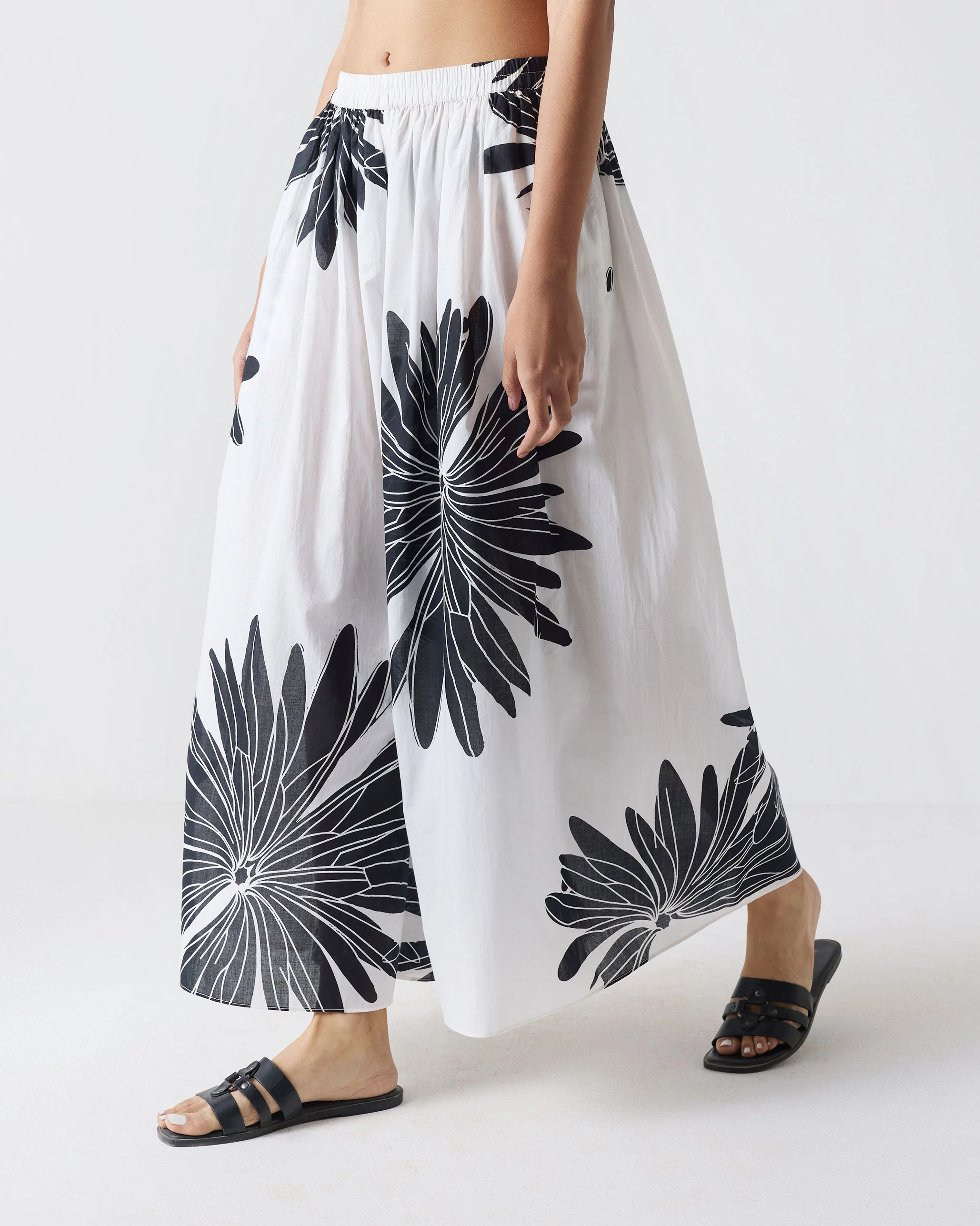 Yoi Hem Pants - Black & White - Image 2