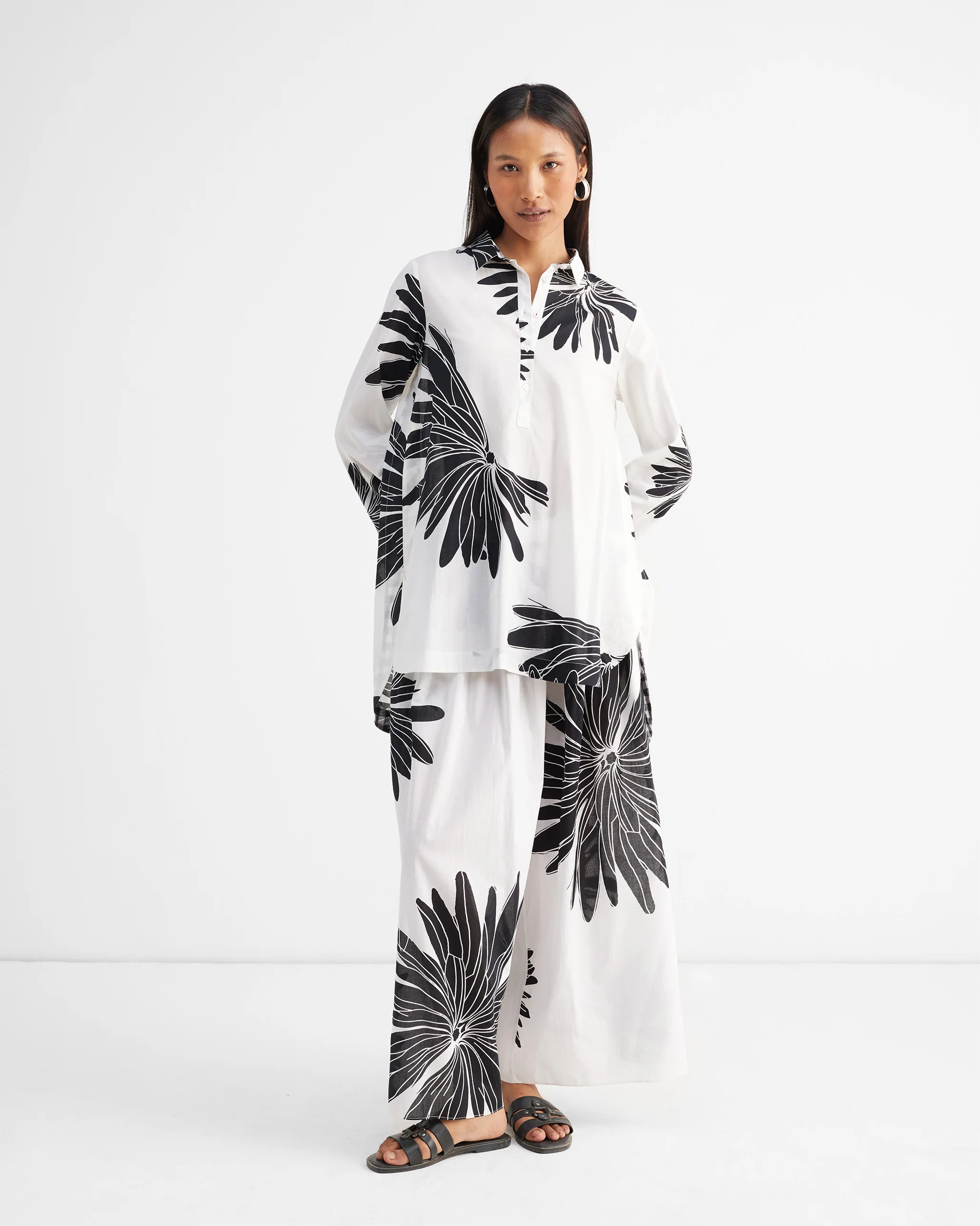Yoi Hem Pants - Black & White - Image 5