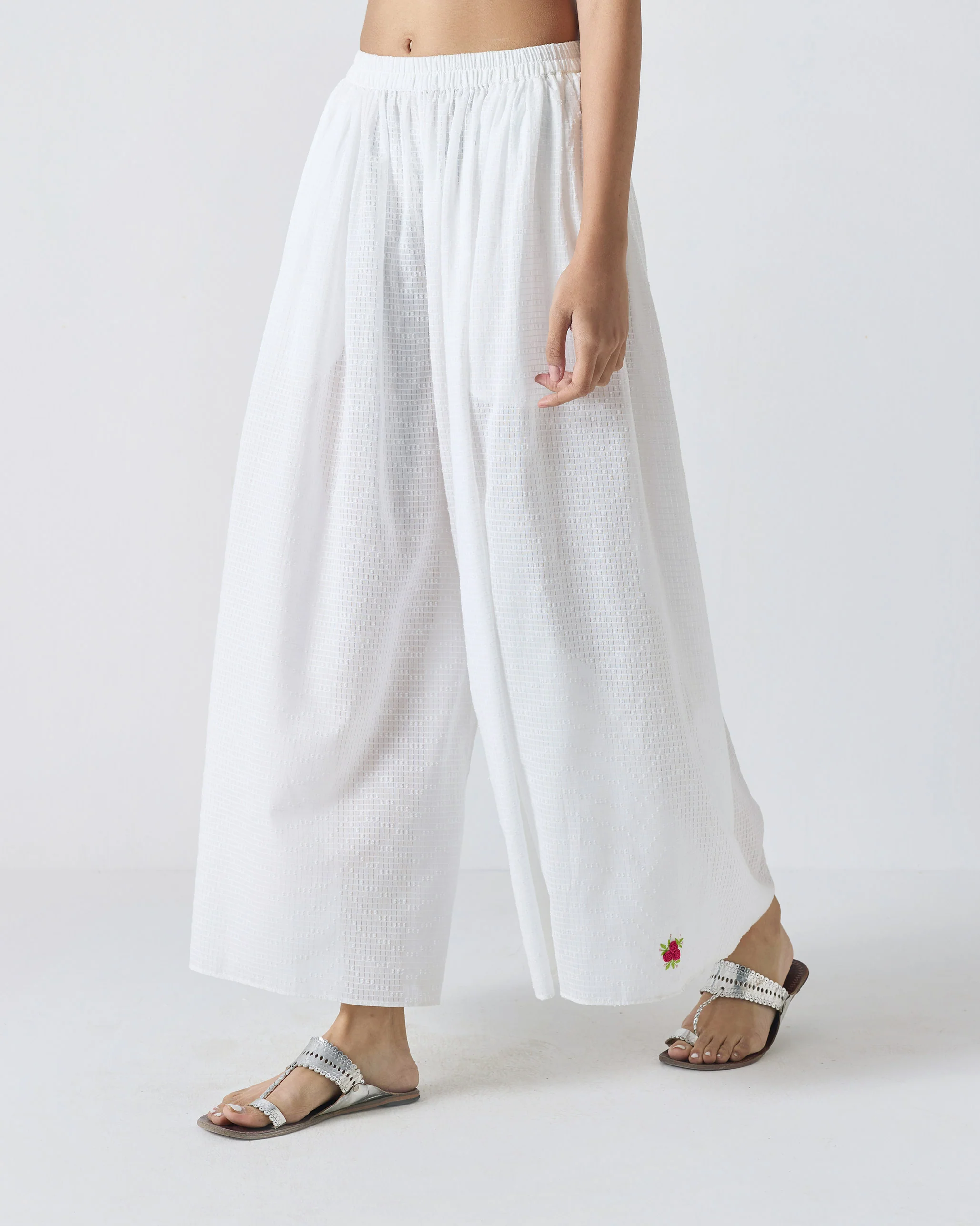 Yoi Hem Pants - White - Image 3