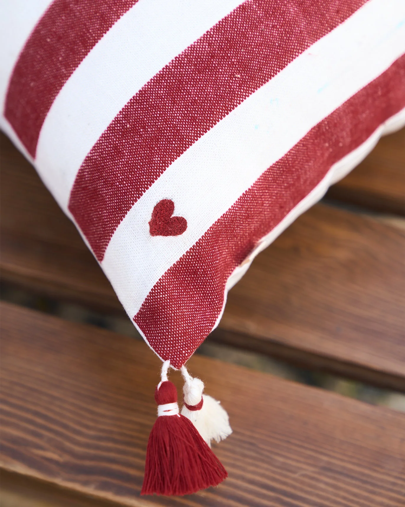 Yoma Cushion Cover - Image 2