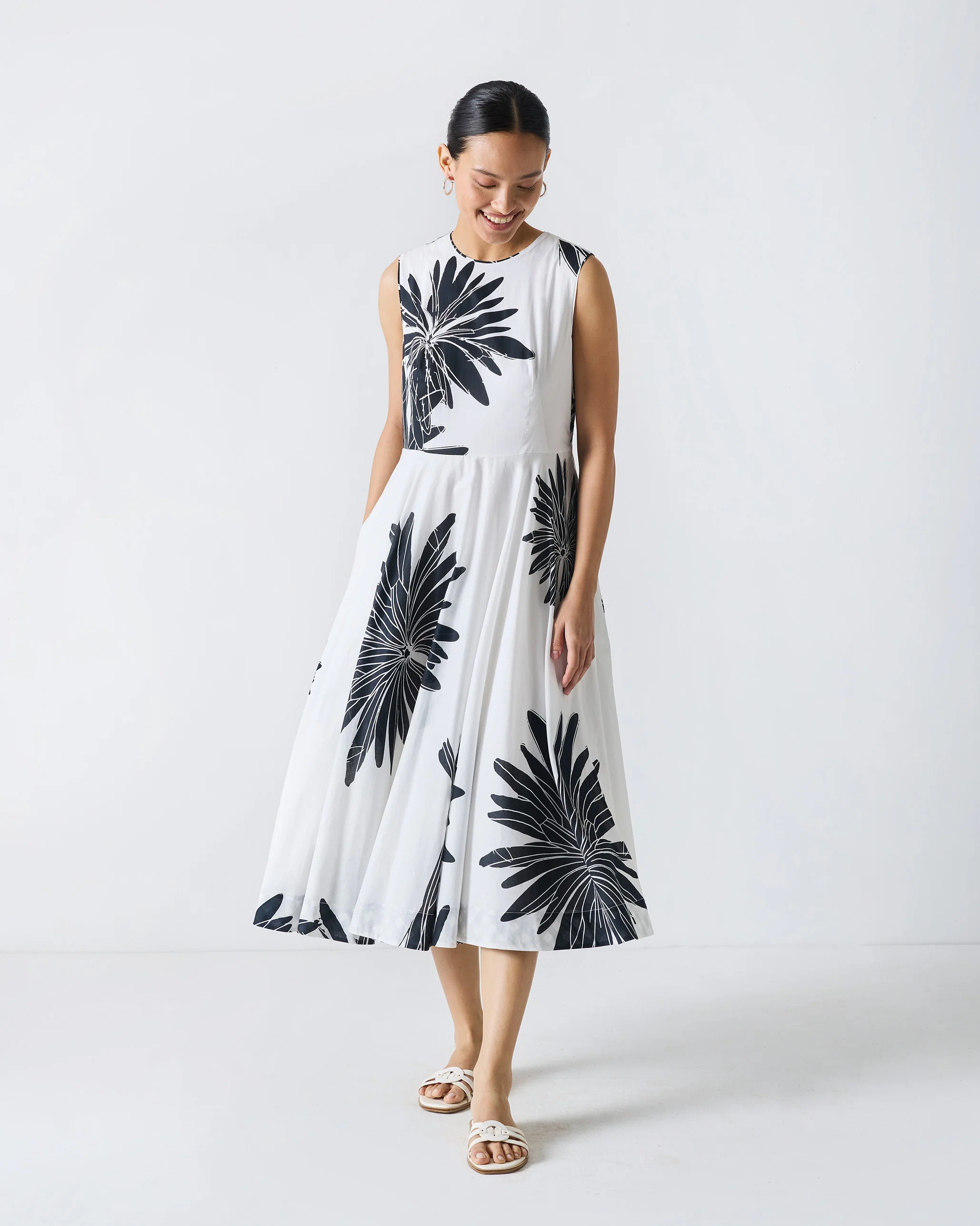 Yoroi Dress - Black & White Print - Image 2