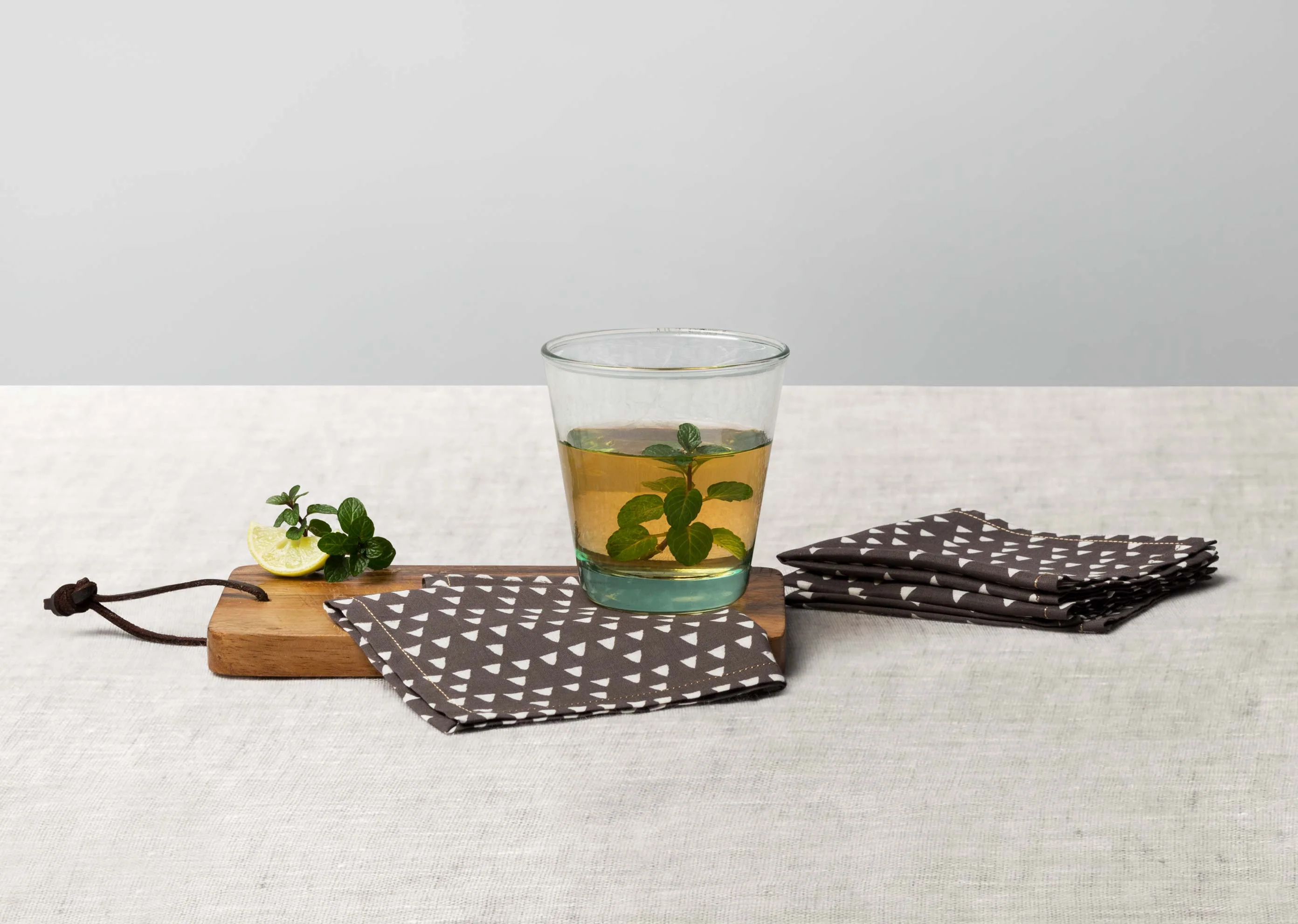 Zan Cocktail Napkins (Set of 6) - Charcoal - Image 3