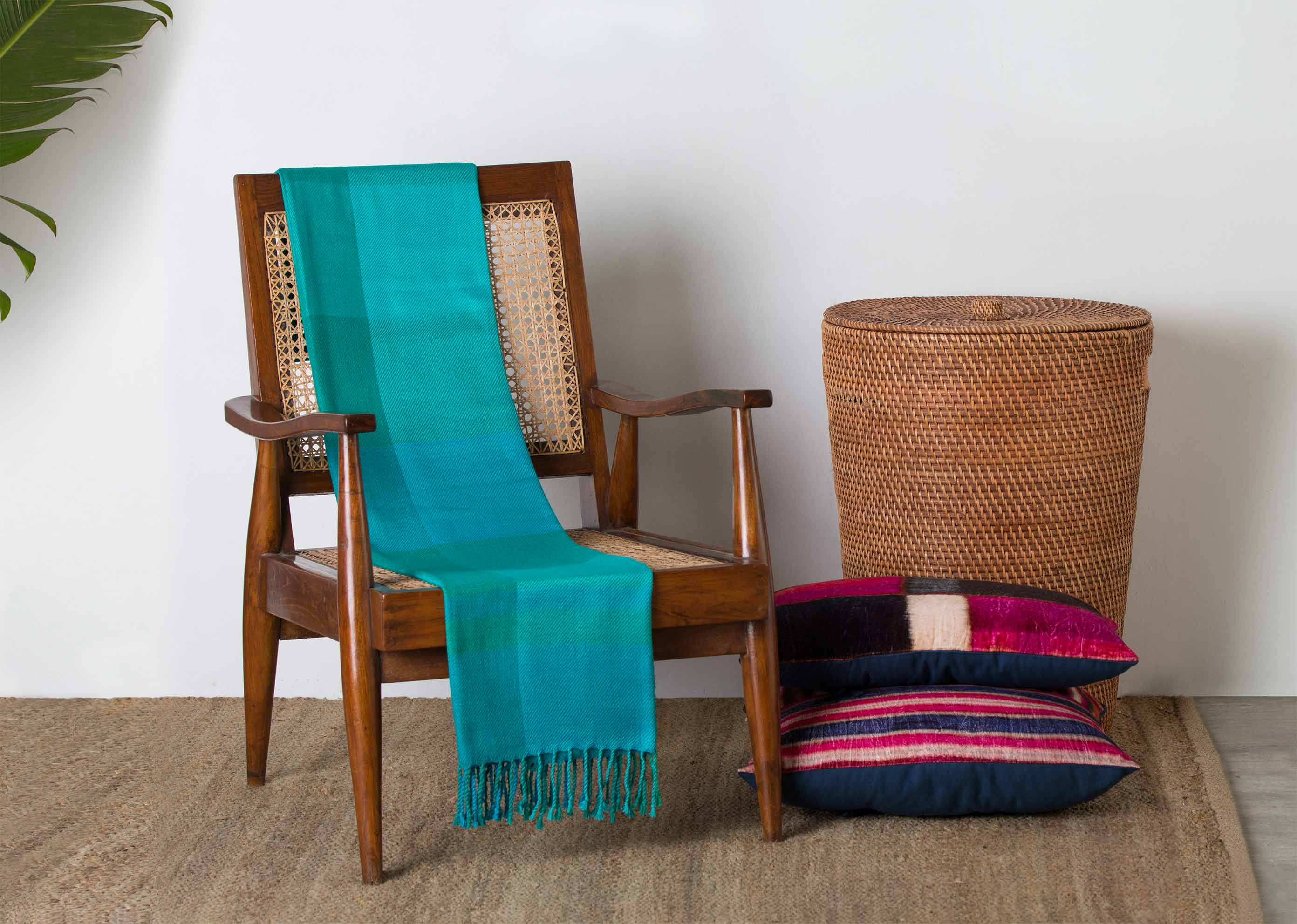 Zanzibar Handloom Throw - Emerald - Image 3