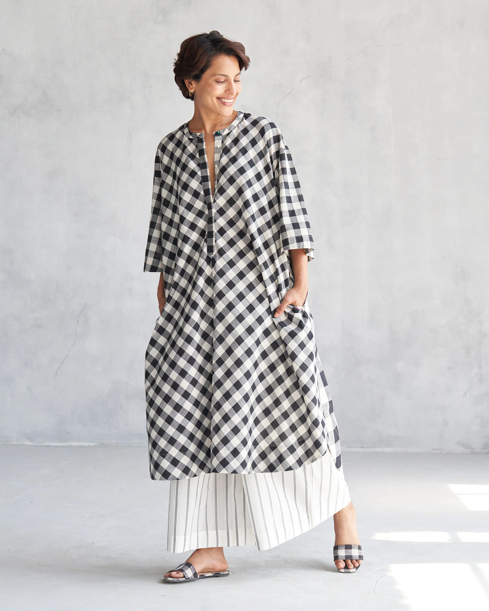 Zanzibar Panelled Kurta - Black & Ivory - Image 6