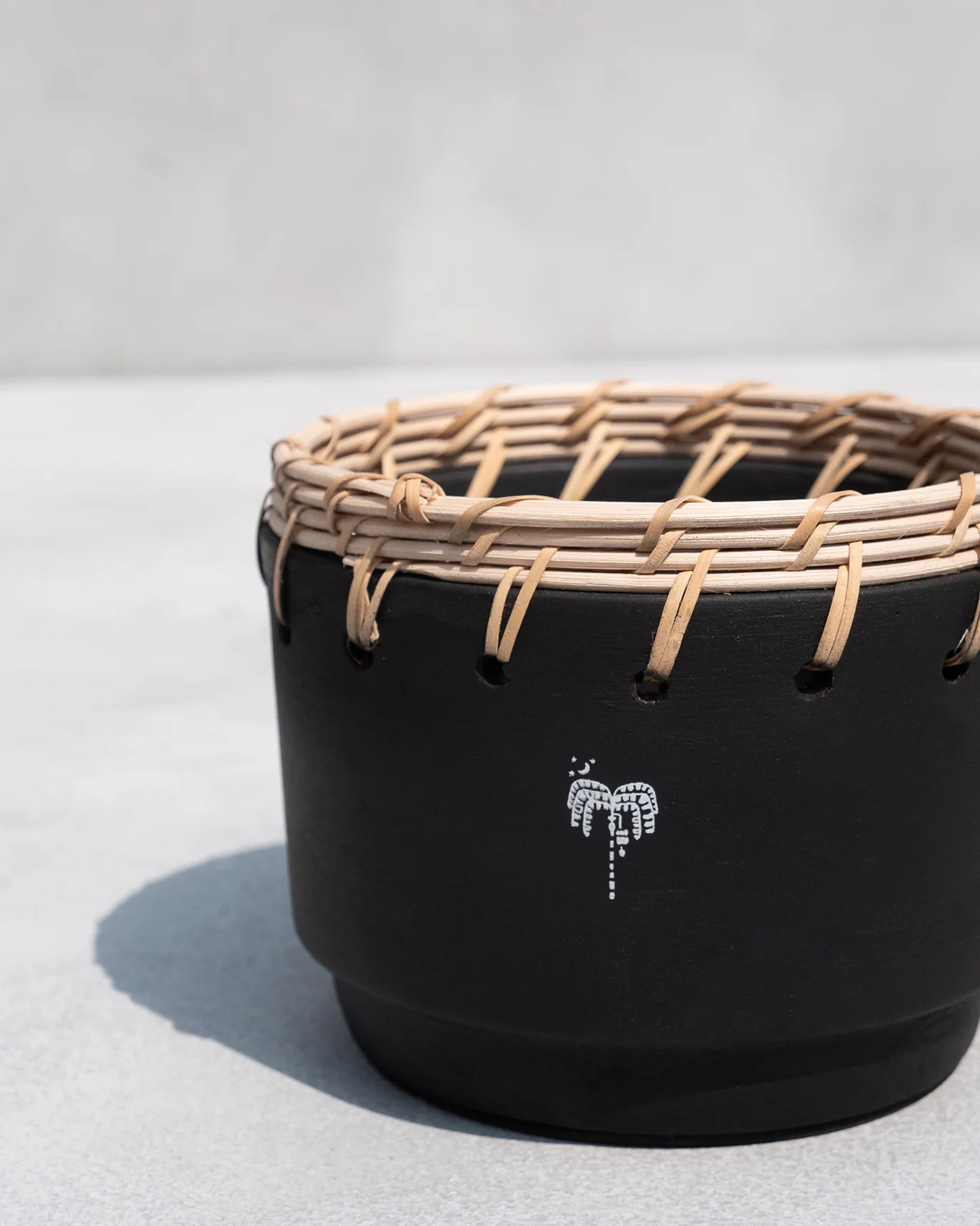 Zanzibar Planter - Image 2