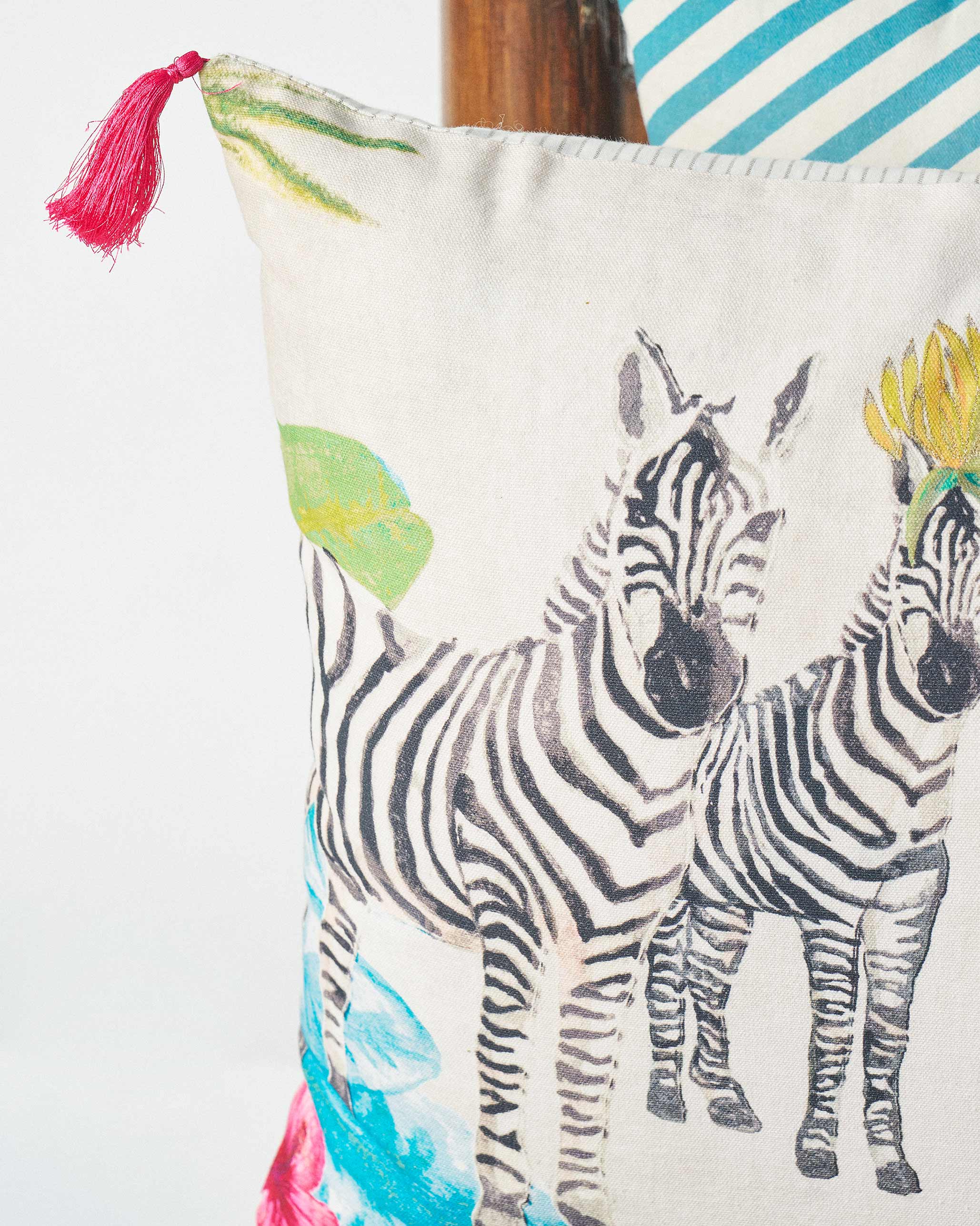 Zeal Party Cushion Cover - Image 4