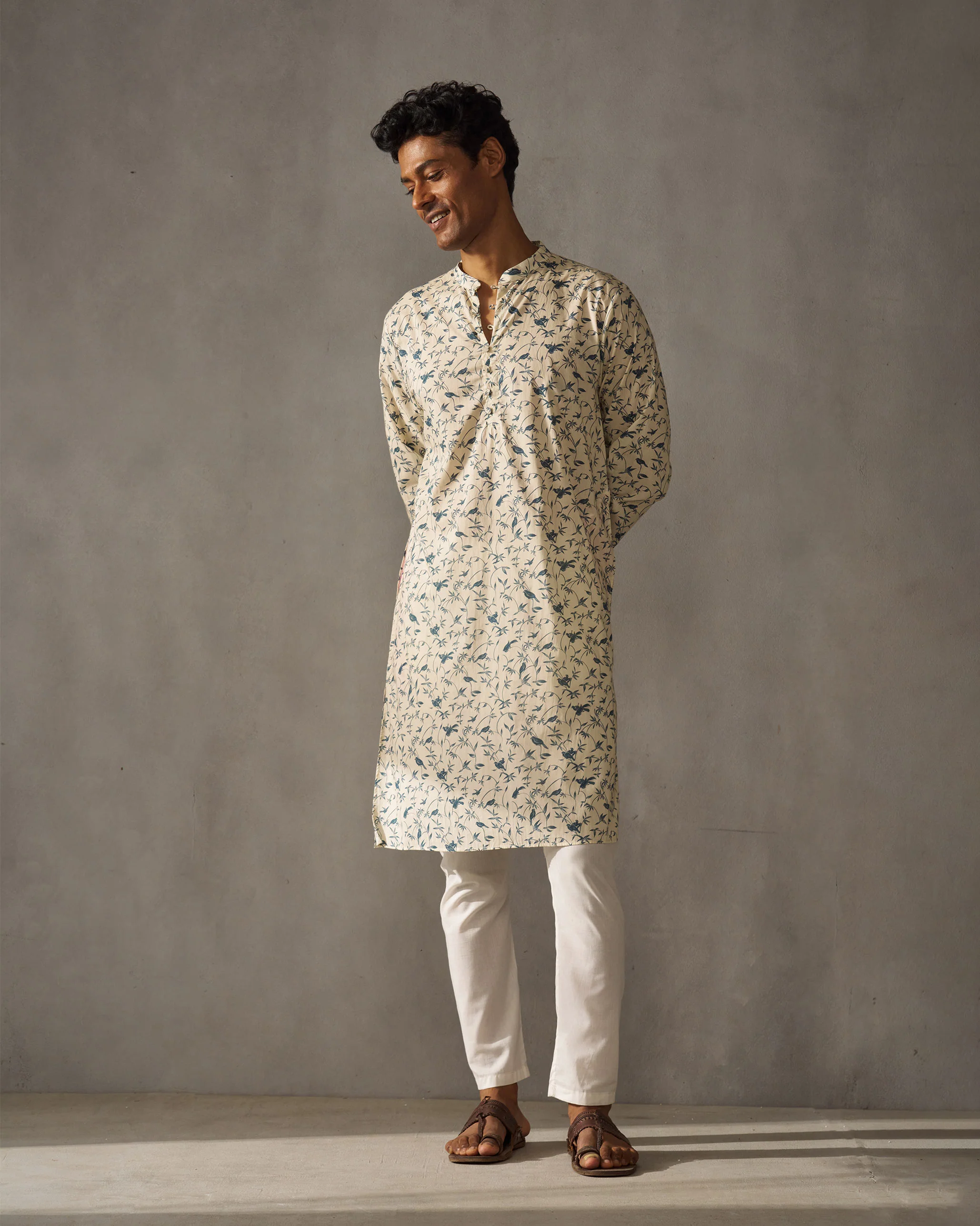 Zenith Kurta - Ivory & Blue Print - Image 3