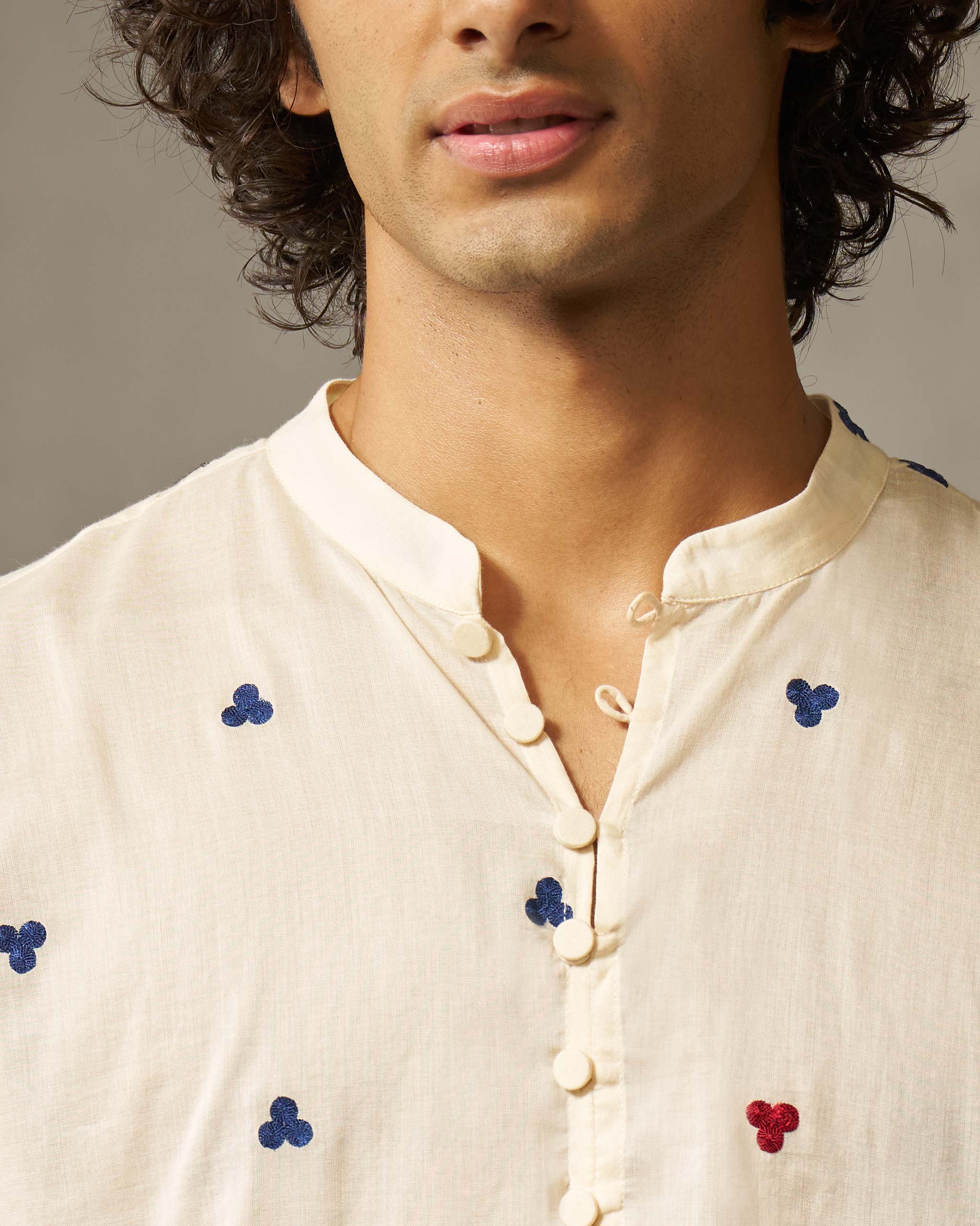 Zenith Kurta - Ivory Embroidery - Image 2