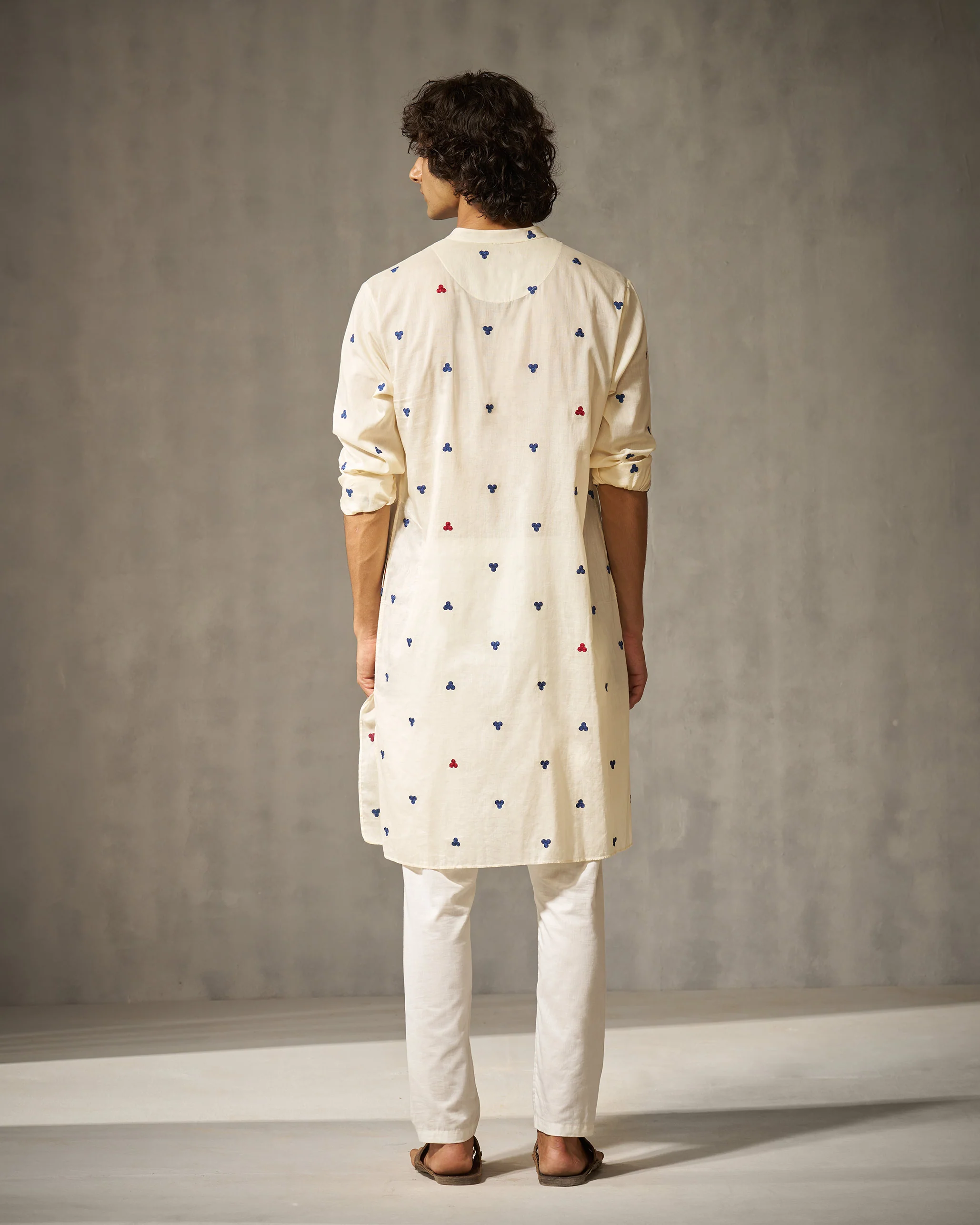 Zenith Kurta - Ivory Embroidery - Image 3