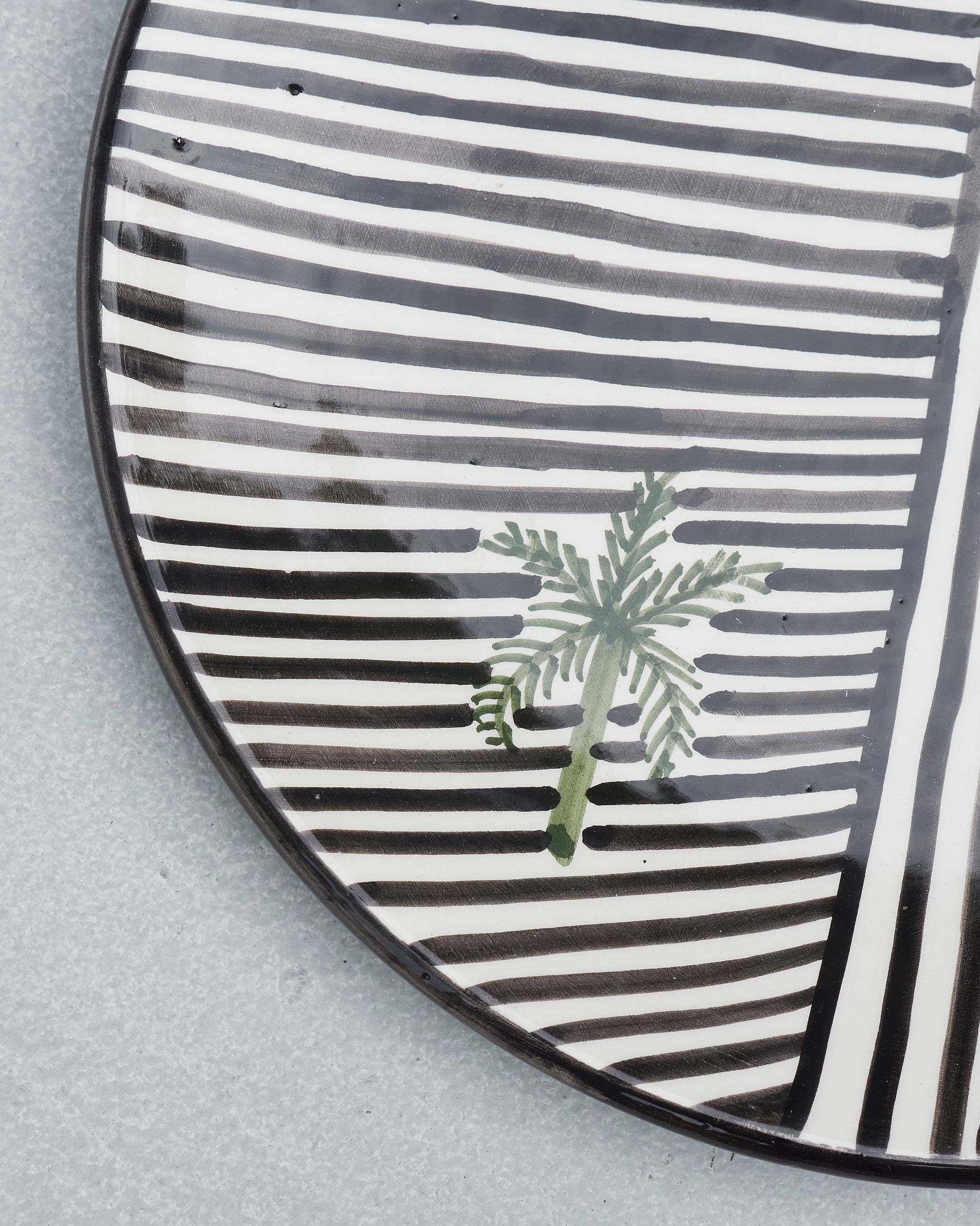 Zenith Platter with Tong - Image 3